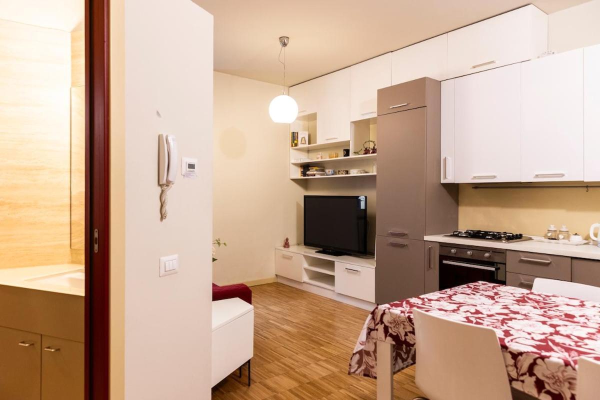מילאנו Easy Central Flat מראה חיצוני תמונה